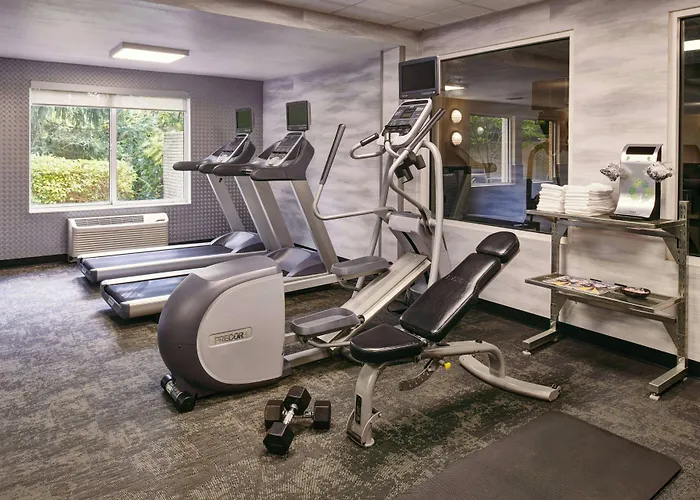 Fairfield Inn & Suites Detroit Livonia